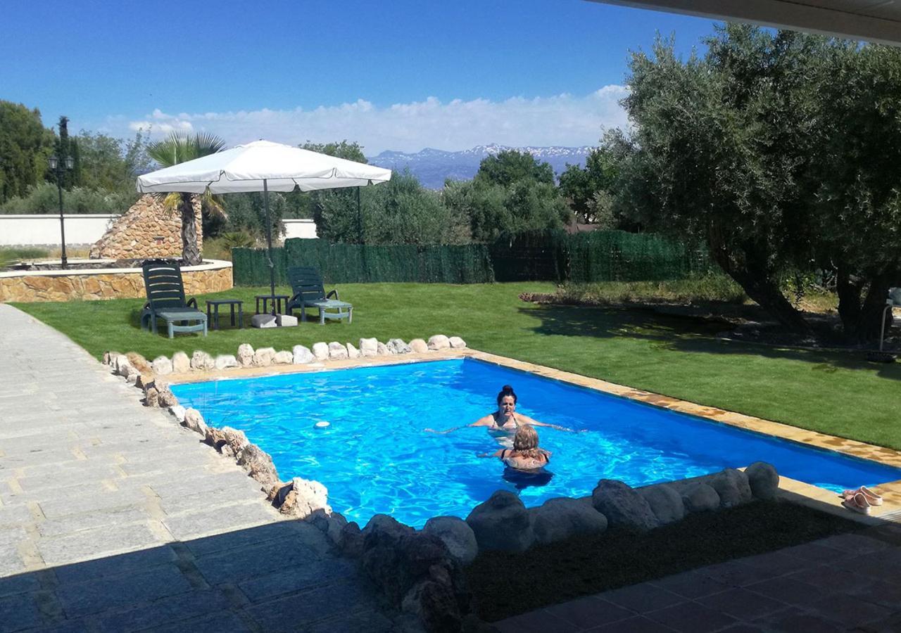 Villa Capricho De Luna Caparacena Eksteriør bilde