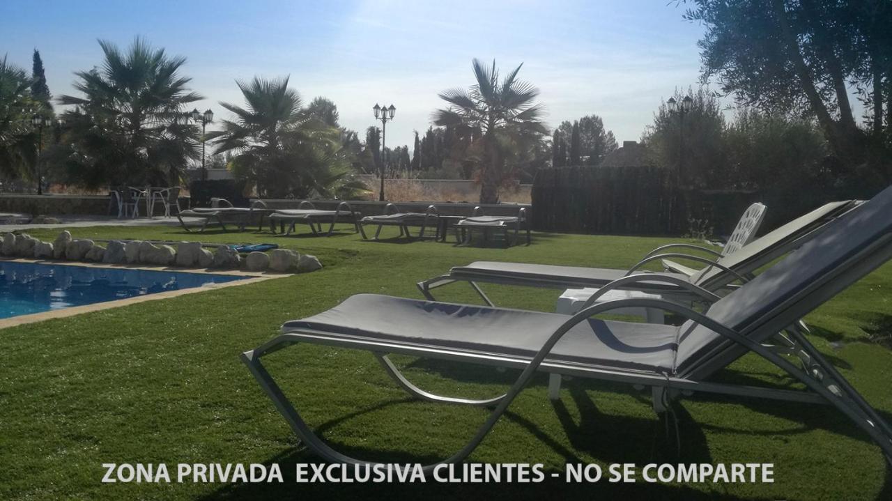 Villa Capricho De Luna Caparacena Eksteriør bilde