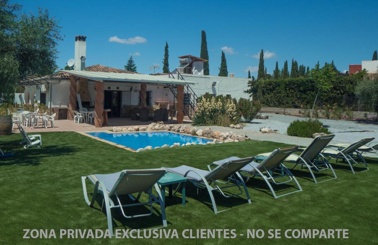 Villa Capricho De Luna Caparacena Eksteriør bilde