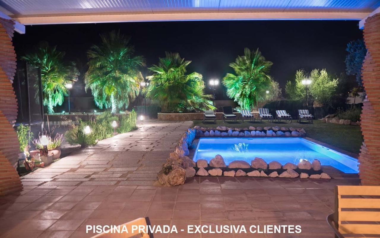 Villa Capricho De Luna Caparacena Eksteriør bilde