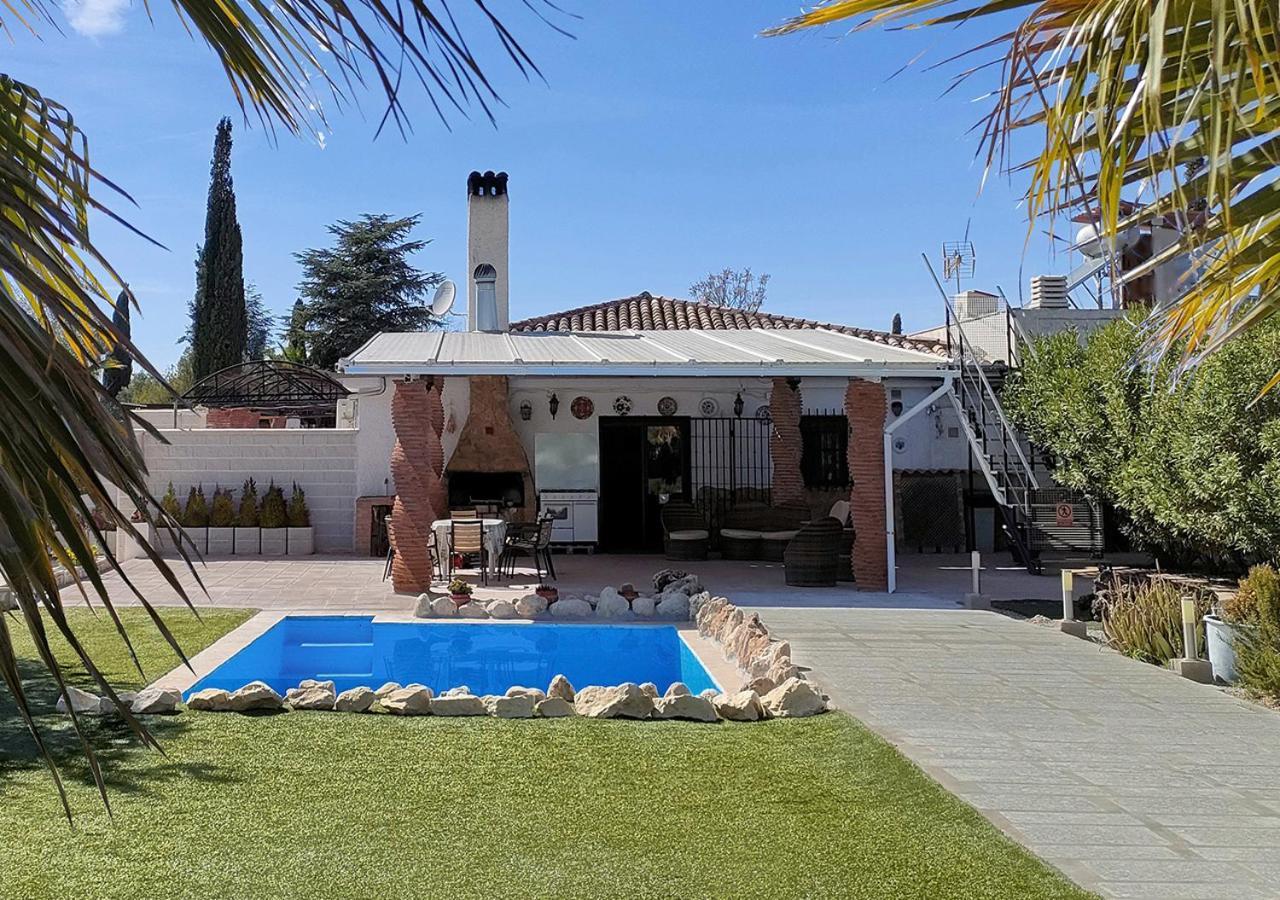 Villa Capricho De Luna Caparacena Eksteriør bilde
